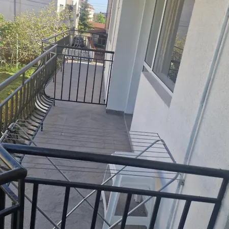 Къща За Гости Ravda 3*